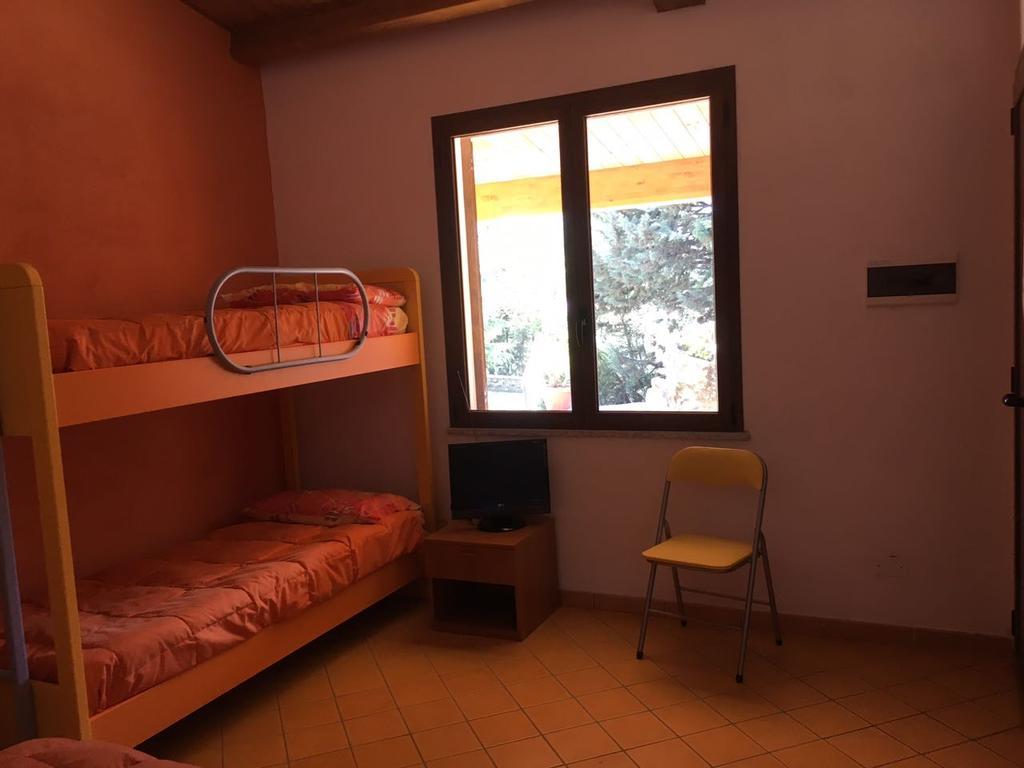 Agriturismo Usurtala Orani Екстер'єр фото