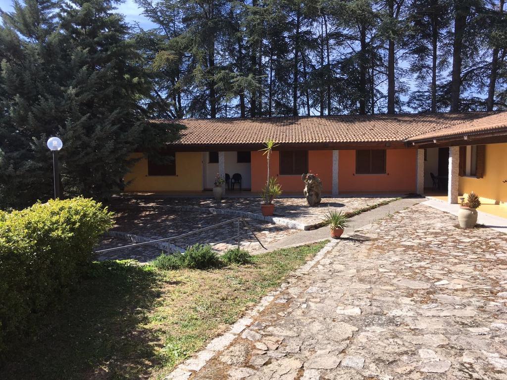 Agriturismo Usurtala Orani Екстер'єр фото